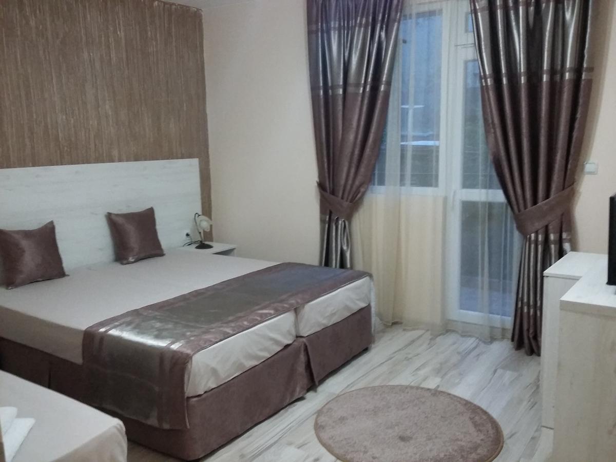 Guest House Adriya Primorsko Ngoại thất bức ảnh